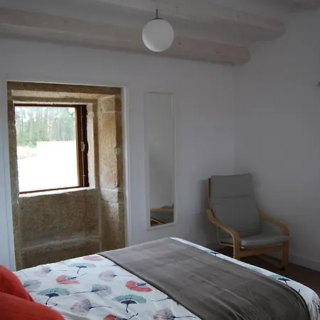 Casa Do Cruceiro Na Costa Da Morte * Xornes