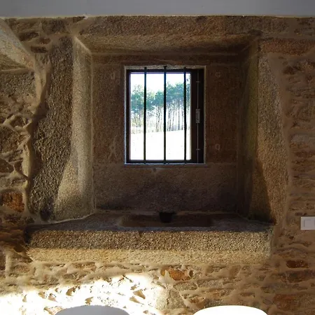 Casa Do Cruceiro Na Costa Da Morte Xornes